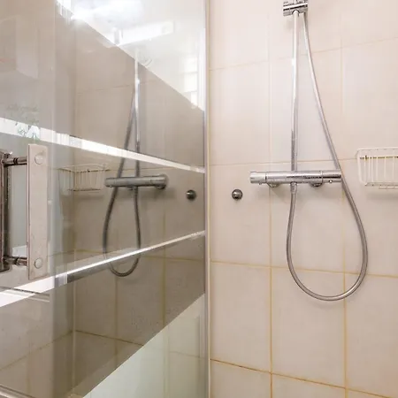 Lejlighed 2 Pieces Proche Plages Go011